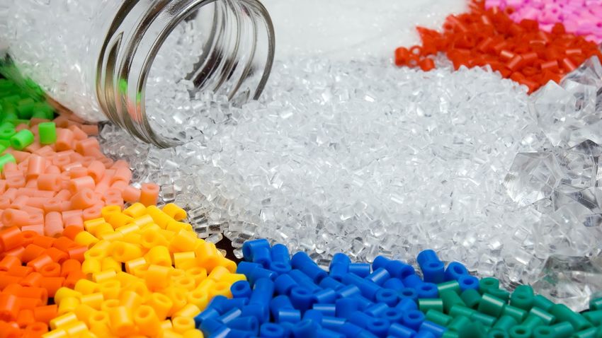 Polymers 101: Exploring the Building Blocks of Modern Materials 🔬🧪